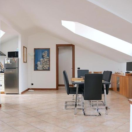 Attico In Corsico Apartment Екстериор снимка