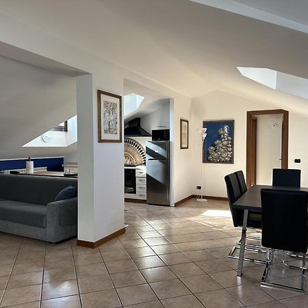 Attico In Corsico Apartment Екстериор снимка